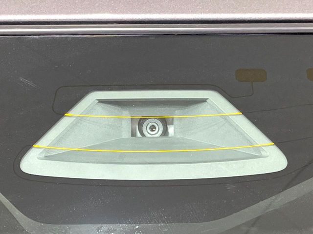 �y�X�Y�L �Z�[�t�e�B�T�|�[�g�z���s���ɑO���̎ԗ�����F�����A�Փ˂������Ȏ��͌x��ƃu���[�L�ŏՓˉ���Ɣ�Q�y�����A�V�X�g�B�����S�Ƀh���C�u�����y���݂��������܂��B