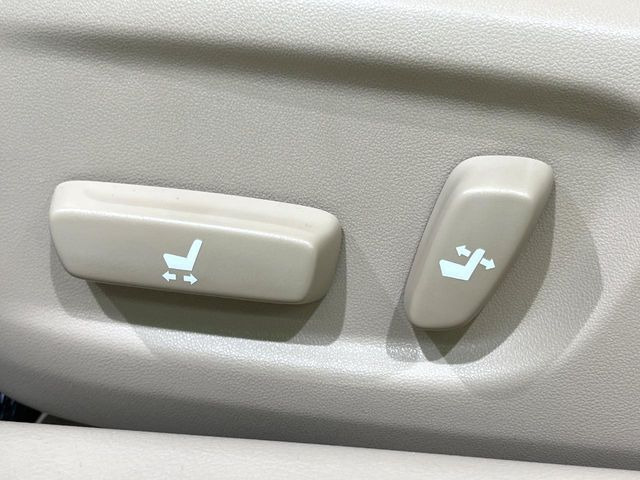 �y�p���[�V�[�g�z�X�C�b�`��ŊȒP�ɃV�[�g�̔��������\!�d��������͂�����܂���!���K�ȃV�[�g�|�W�V�����ɃZ�b�g���āA���K�ȃh���C�u�����y���݂��������B