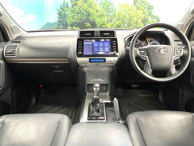 グループ総在庫数約30,000台!!全国の系列店からメーカー・車種問わずご紹介出来るので、あなたにピッタリのお車が見つかるはずです♪まずはお問い合わせ下さい☆