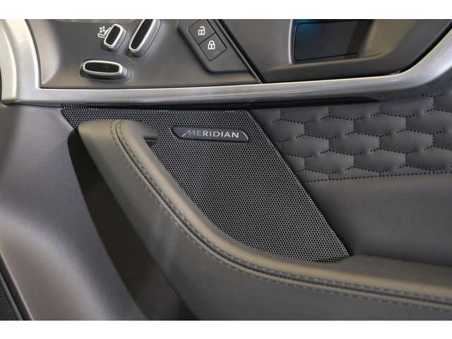 �E���Q�b�W���b�h�X�|�C���[�E�n��g�f�W�^��TV�E�G�{�j�[�E�B���U�[���U�[�p�t�H�[�}���X�V�[�g �������I�v�V�����E���U�[�w�b�h���C�j���O(�G�{�j�[) �������I�v�V����