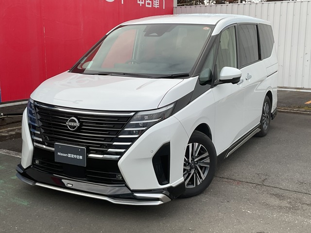 セレナ1.4 e-POWER ハイウェイスターV