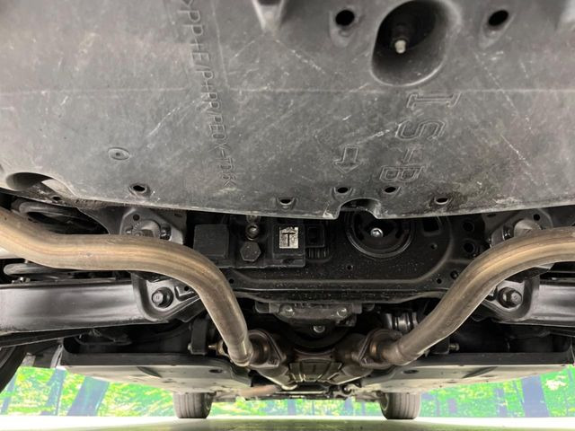 下回りがきれいなうちに、防錆加工の施工がオススメ。降雪地域はもちろん、沿岸部にお住いの方や、趣味でマリン・ウィンタースポーツをされる方にご好評いただいております。