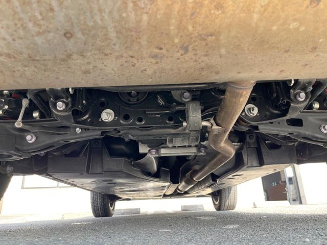 下回りがきれいなうちに、防錆加工の施工がオススメ。降雪地域はもちろん、沿岸部にお住いの方や、趣味でマリン・ウィンタースポーツをされる方にご好評いただいております。