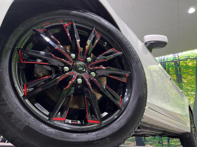 �y17�C���`�A���~�z�C�[���z�O�ςɃ}�b�`�����A���~�z�C�[���𑕒����Ă���܂��B�e��A���~�z�C�[����A�X�^�b�h���X�^�C�����戵�����Ă���܂��B���񂲑��k����������