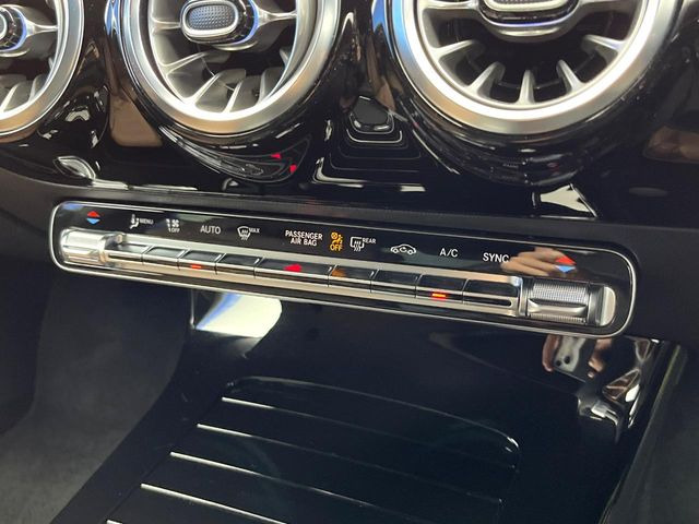 ���f���A���I�[�g�G�A�R��:�^�]�ȁE����Ȃ��ꂼ��ŉ��x�ݒ肪�\�ȓƗ����I�[�g�G�A�R����W���������Ă���܂�!