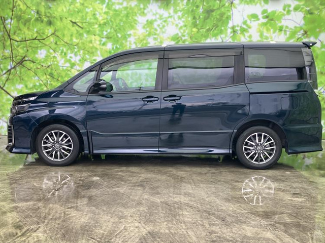 ヴォクシー2.0 ZS