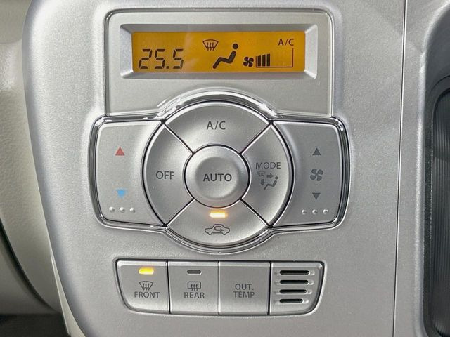 �y�I�[�g�G�A�R���z��x���D�݂̉��x�ɐݒ肷��΁A�ԓ��̉��x�����m�����ʂ≷�x�������Œ����B����&hellip;����&hellip;�Ɖ��x���X�C�b�`���������K�v�͂���܂���B���K�Ȏԓ���Ԃɂ͕K�{�̋@�\�ł��ˁ�