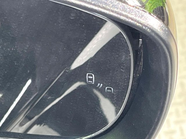 �y�u���C���h�X�|�b�g���j�^�[�z���s���A�h�A�~���[�̎��p�ɂȂ�₷���ӏ��Ɍ㑱�Ԃ��ڋ߂���ƃT�C�h�~���[�t�߂Ɍx����\���A�h���C�o�[�ɒ��ӊ��N�����Ă���܂��B