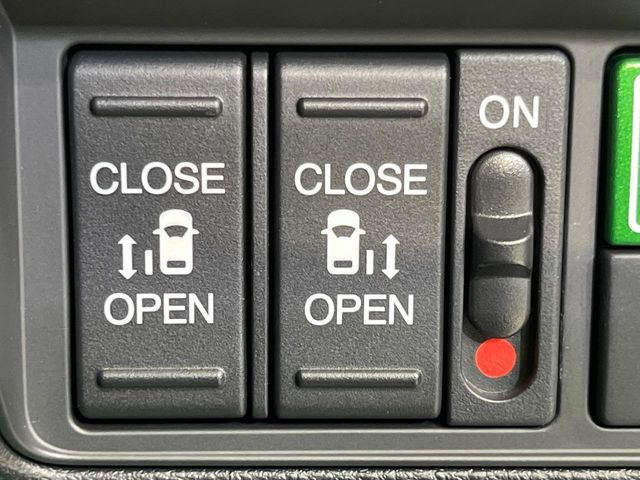 オデッセイ2.0 ハイブリッド アブソルート EX ホンダ センシング