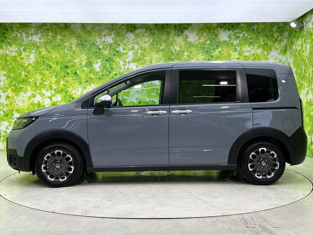 フリード1.5 クロスター