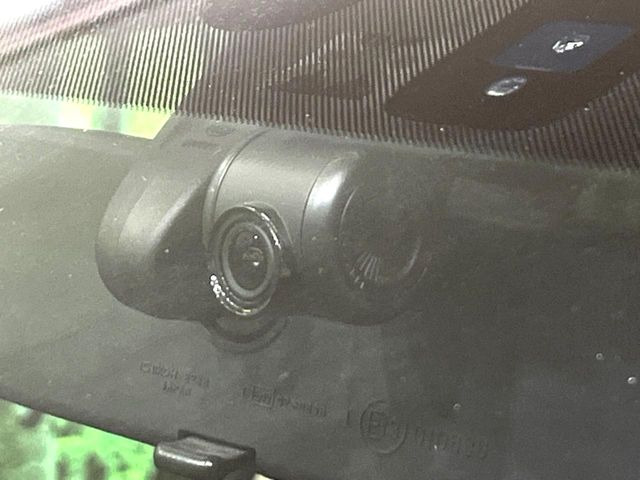 �y�h���C�u���R�[�_�[�z�h���C�u���R�[�_�[����!���s���͂������A������^�]�⎖�̂ɑ��������ہA�f���ŋL�^���A����̃��X�N�ɔ����܂��B���L�^�pSD�J�[�h�͂��q�l�����g�ł��������������K�v������܂��B