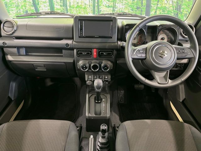 ジムニーシエラ1.5 JC 4WD