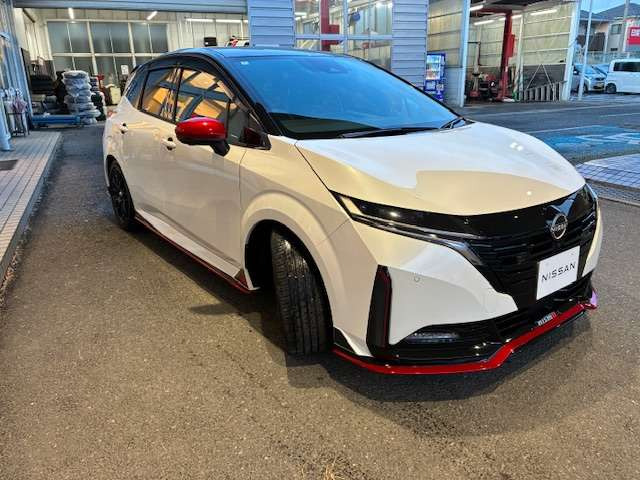 ノートオーラ1.2 NISMO チューンド e-POWER 4WD