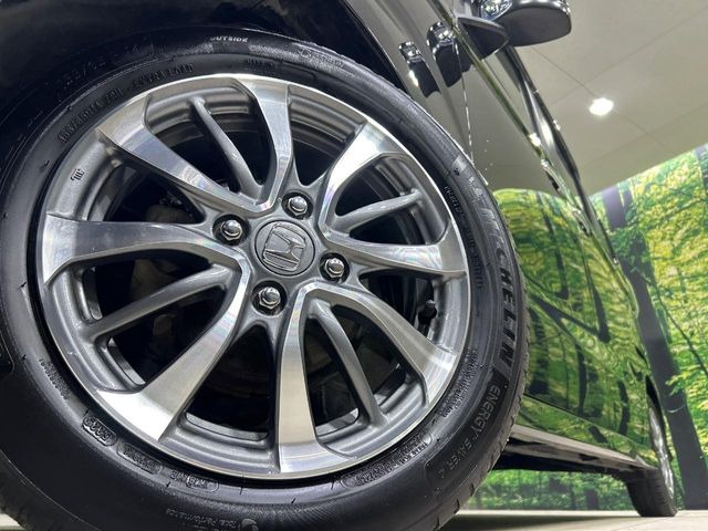 �y����14�C���`�A���~�z�C�[���z�O�ςɃ}�b�`���������A���~�z�C�[���𑕒����Ă���܂��B�e��ЊO�A���~�z�C�[����A�X�^�b�h���X�^�C�����戵�����Ă���܂��B���񂲑��k����������