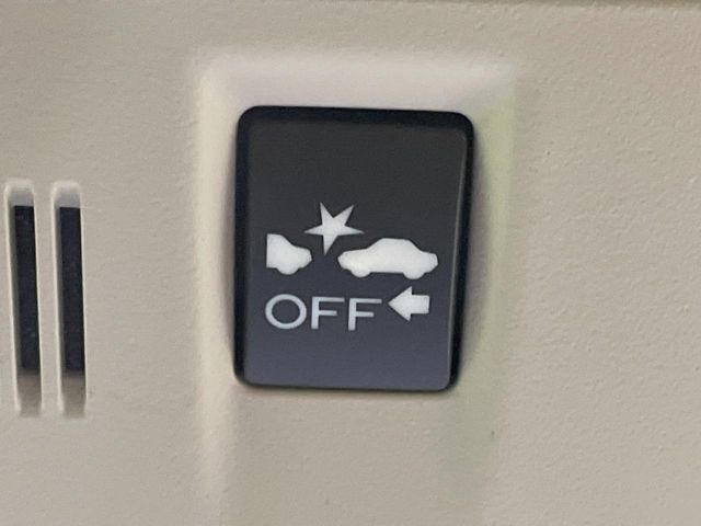 �y�A�C�T�C�gVer3�z�O���̎ԗ��������m���A�Փ˂������Ȏ��͌x��Œ��ӂ𑣂��A�u���[�L�𓥂ޗ͂��T�|�[�g�B�u���[�L�𓥂߂Ȃ������ꍇ�͏Փ˔�Q�y���u���[�L���쓮�A�Փˉ�����T�|�[�g���܂��B