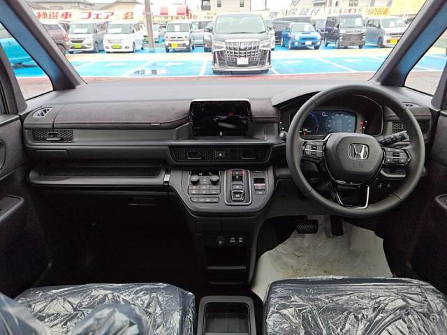 ステップワゴン2.0 e:HEV スパーダ プレミアムライン ブラック エディション