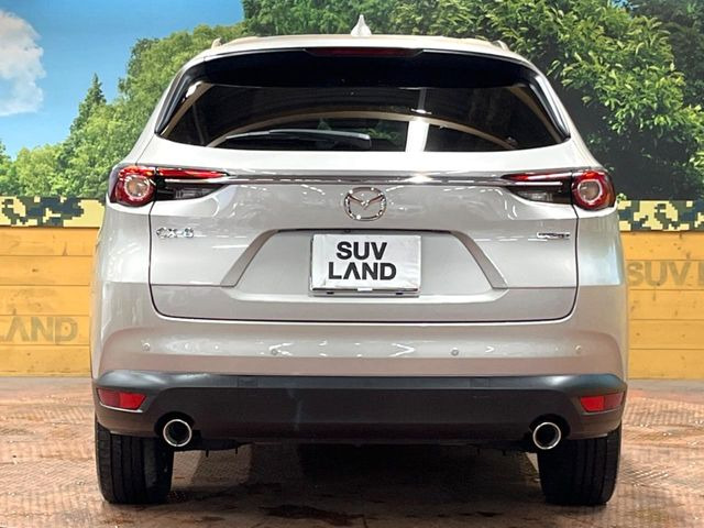 安心の最長10年・走行無制限保証(有償)をご用意。保証内容も充実はもちろん、無料点検&オイル交換や、年中無休の全国・24時間ロードサービスも付帯されておりますのでご安心下さい。