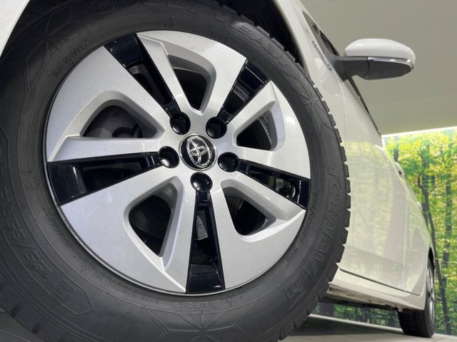 �y����15�C���`�A���~�z�C�[���z�O�ςɃ}�b�`���������A���~�z�C�[���𑕒����Ă���܂��B�e��ЊO�A���~�z�C�[����A�X�^�b�h���X�^�C�����戵�����Ă���܂��B���񂲑��k����������