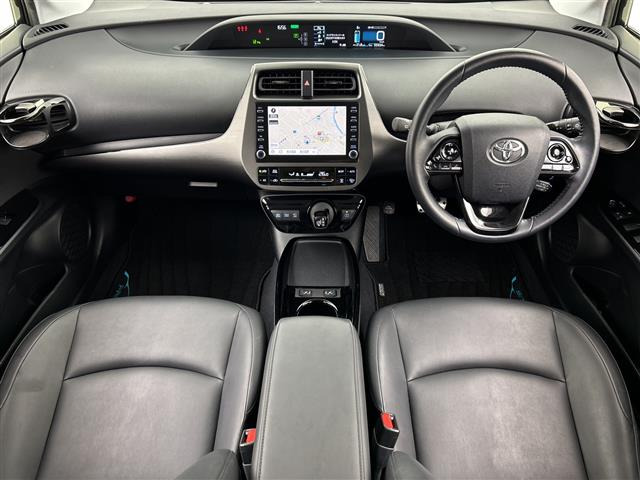 プリウス1.8 S ツーリングセレクション ブラックエディション