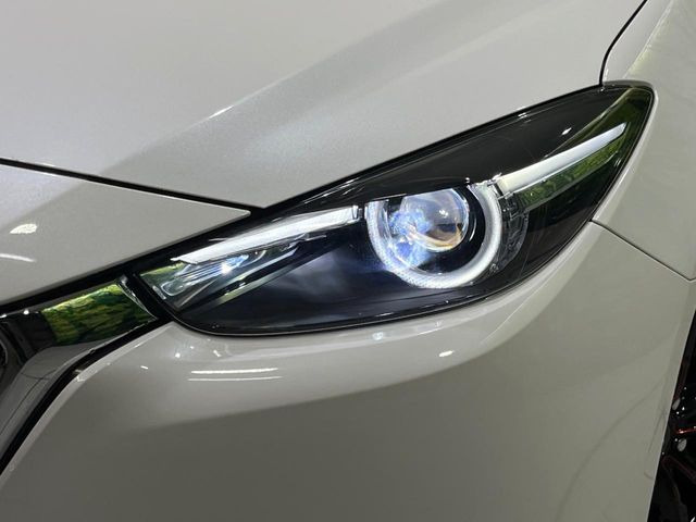 �yLED�w�b�h���C�g�z���V����ԑ��s�����ǍD�Ȏ��E���m�ۂ����S���ĉ^�]�ł��鍂�P�xLED�w�b�h���C�g�𑕔�!�_�����x�������A����d�͂��}�����Ă��܂��B