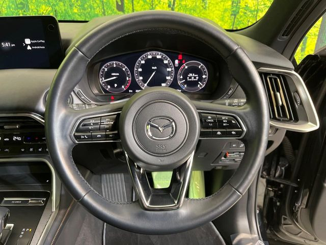 �y�����v�����X�e�A�����O�z�㎿�Ȋv���g�p���邱�ƂŁA��ɂ����������݂ƂĂ��^�]���₷���n���h���ł���