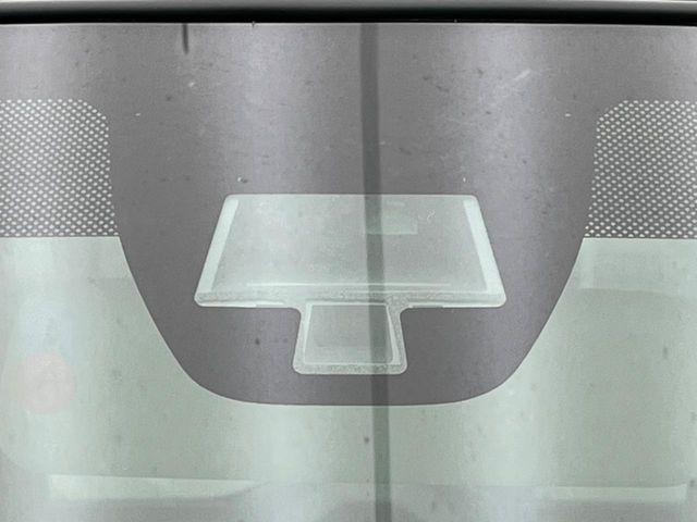 �y�X�Y�L �Z�[�t�e�B�T�|�[�g�z���s���ɑO���̎ԗ�����F�����A�Փ˂������Ȏ��͌x��ƃu���[�L�ŏՓˉ���Ɣ�Q�y�����A�V�X�g�B�����S�Ƀh���C�u�����y���݂��������܂��B