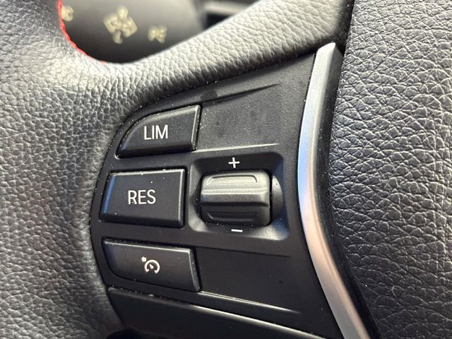 ���I�[�g�N���[�Y�R���g���[��:�������H�⎩���Ԑ�p���H���ɂāA�葬���q���\�ƂȂ�֗��ȋ@�\�ł��B�������ړ��̍ۂł����ɂ����֗��ɂ��g�����������܂���