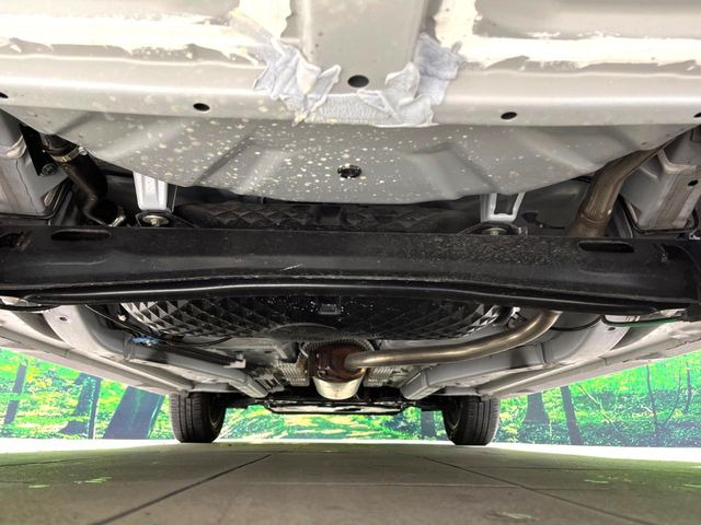 下回りがきれいなうちに、防錆加工の施工がオススメ。降雪地域はもちろん、沿岸部にお住いの方や、趣味でマリン・ウィンタースポーツをされる方にご好評いただいております。