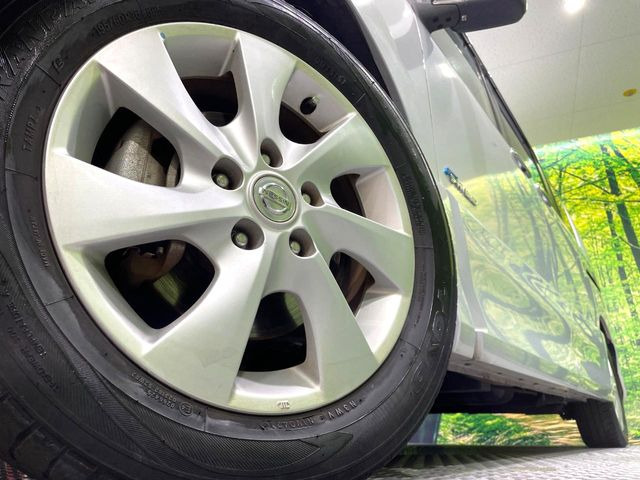 �y����16�C���`�A���~�z�C�[���z�O�ςɃ}�b�`���������A���~�z�C�[���𑕒����Ă���܂��B�e��ЊO�A���~�z�C�[����A�X�^�b�h���X�^�C�����戵�����Ă���܂��B���񂲑��k����������