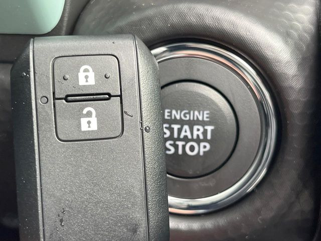 �y�L�[���X�X�^�[�g�V�X�e���z�J�o����|�P�b�g�ɓ��ꂽ�܂܂ł��h�A�̎{���E�������\�ȃX�}�[�g�L�[�𑕔��B�G���W���̃I���E�I�t�����J�M�����o���K�v����������Ƃ��Ă��֗��ł���