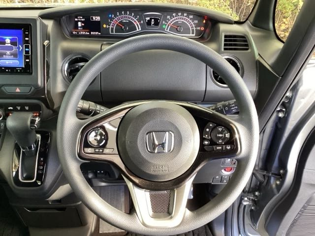 N-BOXカスタムG L ホンダセンシング