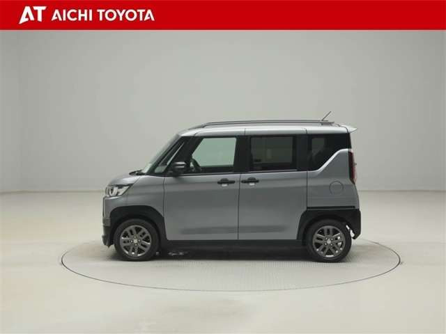 デリカミニT プレミアム 4WD