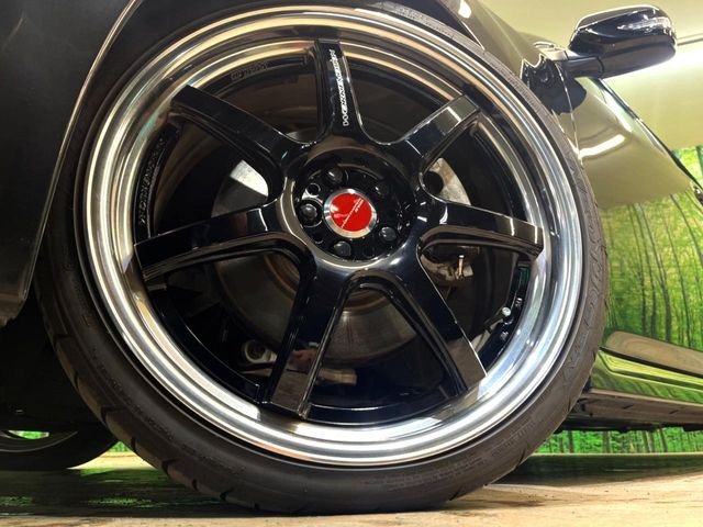 �y20�C���`�A���~�z�C�[���z�O�ςɃ}�b�`�����A���~�z�C�[���𑕒����Ă���܂��B�e��A���~�z�C�[����A�X�^�b�h���X�^�C�����戵�����Ă���܂��B���񂲑��k����������