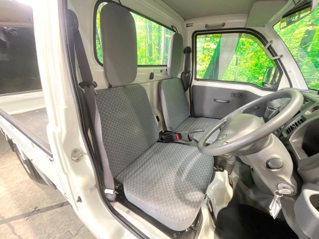 �^�]�Ȃ܂��ɂ͏\���ȃX�y�[�X������A�啿�ȕ��ł��������^�]���Ă�����������ł��B