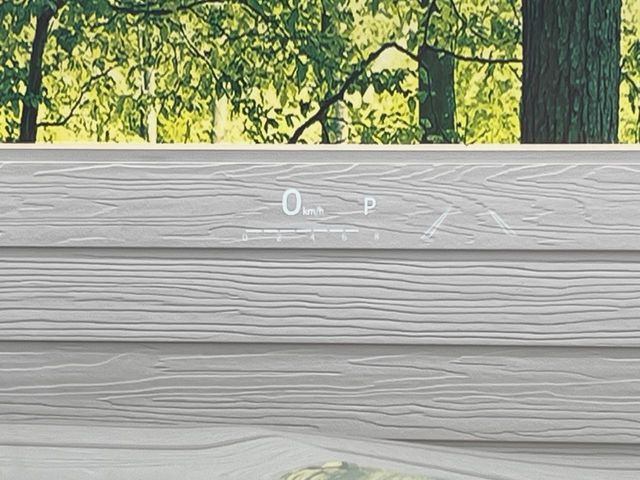 �y�J���[�w�b�h�A�b�v�f�B�X�v���C�z���݂̑��x�⑖�s�����f�W�^���\���ŉ^�]�ȑO���̃K���X�ɓ��e!�J���[�t���Ŏ��F���������A�^�]���ڐ������炳���K�v�ȏ����m�F�ł���̂łƂ��Ă��֗��ň��S!