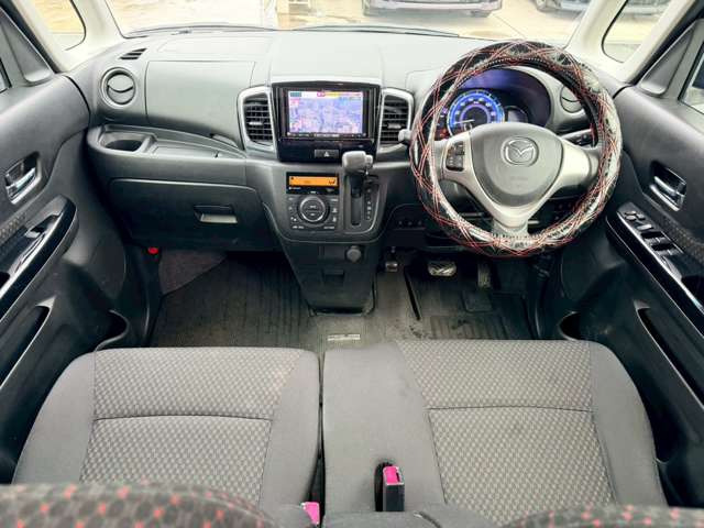 �C�ɂȂ邨�Ԃ�����܂�����E�̓d�b�ԍ����璼�ڂ��X�ɂ��₢���킹���������B�x�����@����ԗ����A��Ԃ܂łȂ�ł������������Ē����܂��B�X�^�b�t�ꓯ���A�����҂����Ă���܂��B