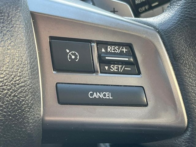 �y�N���[�Y�R���g���[���z�������H�����N���N���s�B�A�N�Z���𗣂��Ă���葬�x�ő��s���ł��A�������^�]���̕��S���y��!�����E�������ȒP�ȃX�C�b�`����Œ����ł��܂��B