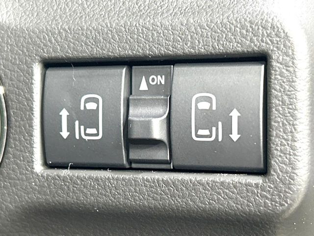 �y�����p���[�X���C�h�h�A�z�X�}�[�g�L�[��^�]�Ȃ̃X�C�b�`�Ō�ȗ����X���C�h�h�A�̊J���\���d��������͂����ăh�A���J����K�v�������A�����Ȃ��q�l�ł��ȒP�ɊJ���߂ł����K�ł���