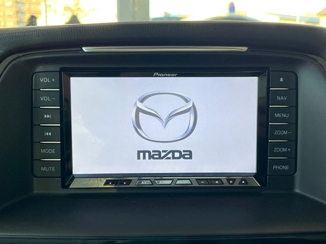 �y�i�r�Q�[�V�����z�g���₷���i�r�ŖړI�n�܂ł�������ē����Ă���܂��B�e��I�[�f�B�I�Đ��@�\���[�����Ă���A���Ԃ̉^�]������Ɋy�����Ȃ�܂�!!