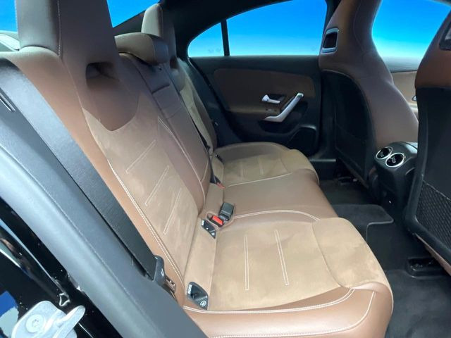 ���㕔���Ȃ��C�ɂȂ�悤�ȃL�Y�E�����ւ��蓙�A�傫�ȃ_���[�W�͂Ȃ��A�ǍD�ȏ�Ԃł��B