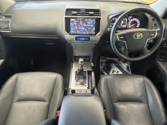 グループ総在庫数約30,000台!!全国の系列店からメーカー・車種問わずご紹介出来るので、あなたにピッタリのお車が見つかるはずです♪まずはお問い合わせ下さい☆