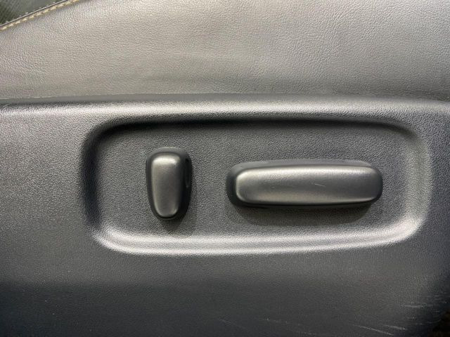 �y�p���[�V�[�g�z�X�C�b�`��ŊȒP�ɃV�[�g�̔��������\!�d��������͂�����܂���!���K�ȃV�[�g�|�W�V�����ɃZ�b�g���āA���K�ȃh���C�u�����y���݂��������B