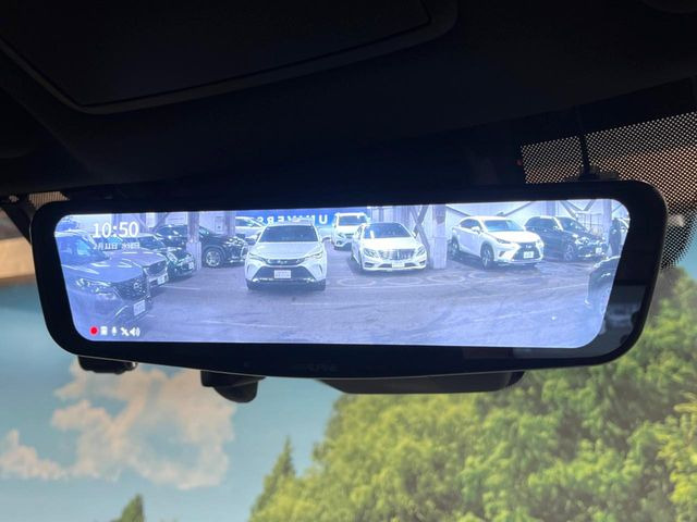 �y�f�W�^���C���i�[�~���[�z��Ȃ̑傫�ȉו��⓯��҂Ō�����m�F���Â炢���ł����S!�J�������B�e�����ԗ�����̉f�������[���~���[���ɕ\���B�N���A�Ȏ��E�ŏ󋵂̊m�F���\�ł�!