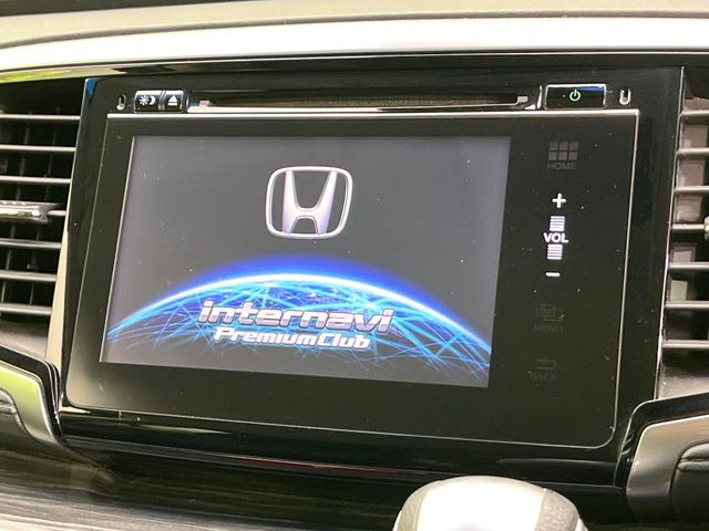 �y�����i�r�z�l�C�̏����i�r�𑕔����Ă���܂��B�i�r�̎g���₷���͂������A�I�[�f�B�I�@�\���[��!�L�����v�◷�s�͂������A�ʋ΂┃�����ȂǕ��i�̃h���C�u���y�����Ȃ�͂���