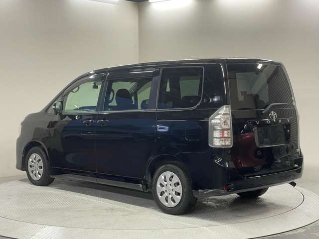 �l�C�̎Ԏ킪�����낢!�e���[�J�[ �ŐV�l�C�Ԃ����C���i�b�v!���ĐG���đI�ׂ�W����ł�!