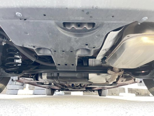 ����肪���ꂢ�Ȃ����ɁA�h�K���H�̎{�H���I�X�X���B�~��n��͂������A���ݕ��ɂ��Z���̕���A��Ń}�����E�E�B���^�[�X�|�[�c���������ɑ�ύD�]���������Ă���܂��B