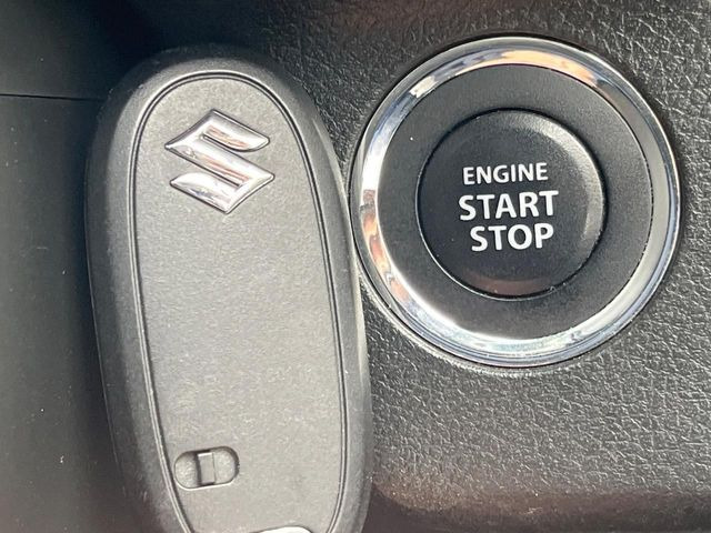 �y�L�[���X�X�^�[�g�V�X�e���z�J�o����|�P�b�g�ɓ��ꂽ�܂܂ł��h�A�̎{���E�������\�ȃX�}�[�g�L�[�𑕔��B�G���W���̃I���E�I�t�����J�M�����o���K�v����������Ƃ��Ă��֗��ł���