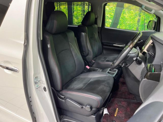 �y�n�[�t���U�[�V�[�g�z�������ƍ���S�n�𗼗������l�C�̃V�[�g���w�ʁE���ʂ̃t�@�u���b�N�f�ނ́A�ʋC���̗ǂ��⊊��ɂ����ɗD��Ă��܂��B�C���╞���ɍ��E���ꂸ���K�ɂ���肢�������܂��B