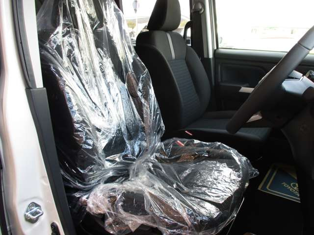 ����9�^�f�B�X�v���C�I�[�f�B�I�E�p�m���~�b�N�r���[�ECarplay/Android Auto�EHDMI�E�t���Z�O�E�����d���X���C�h�E�V�[�g�q�[�^�[�E�v����H�EPCS�E���[�_�[�N���[�Y�E�o�^�ϖ��g�p��