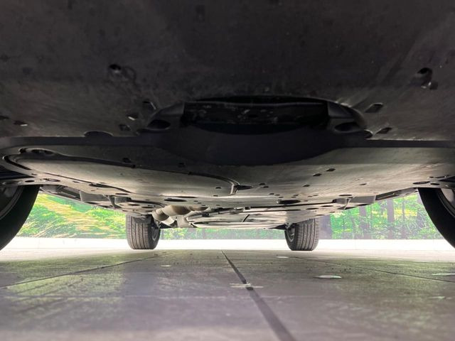 下回りがきれいなうちに、防錆加工の施工がオススメ。降雪地域はもちろん、沿岸部にお住いの方や、趣味でマリン・ウィンタースポーツをされる方にご好評いただいております。